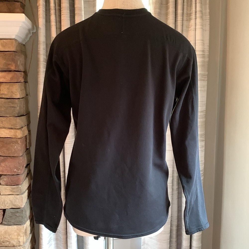 Patagonia sz M black long sleeve base layer shirt - Picture 3 of 4